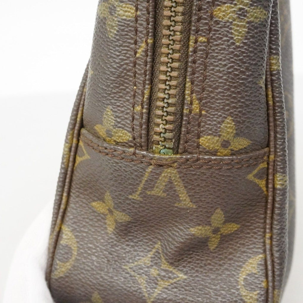 Louis Vuitton Pouch Monogram Trousse Toilet 28 Brown — view 8
