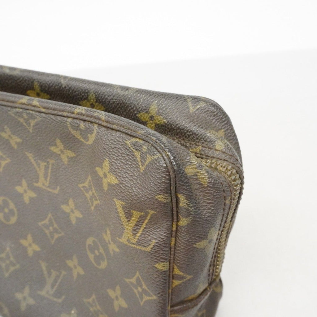 Louis Vuitton Pouch Monogram Trousse Toilet 28 Brown — view 6