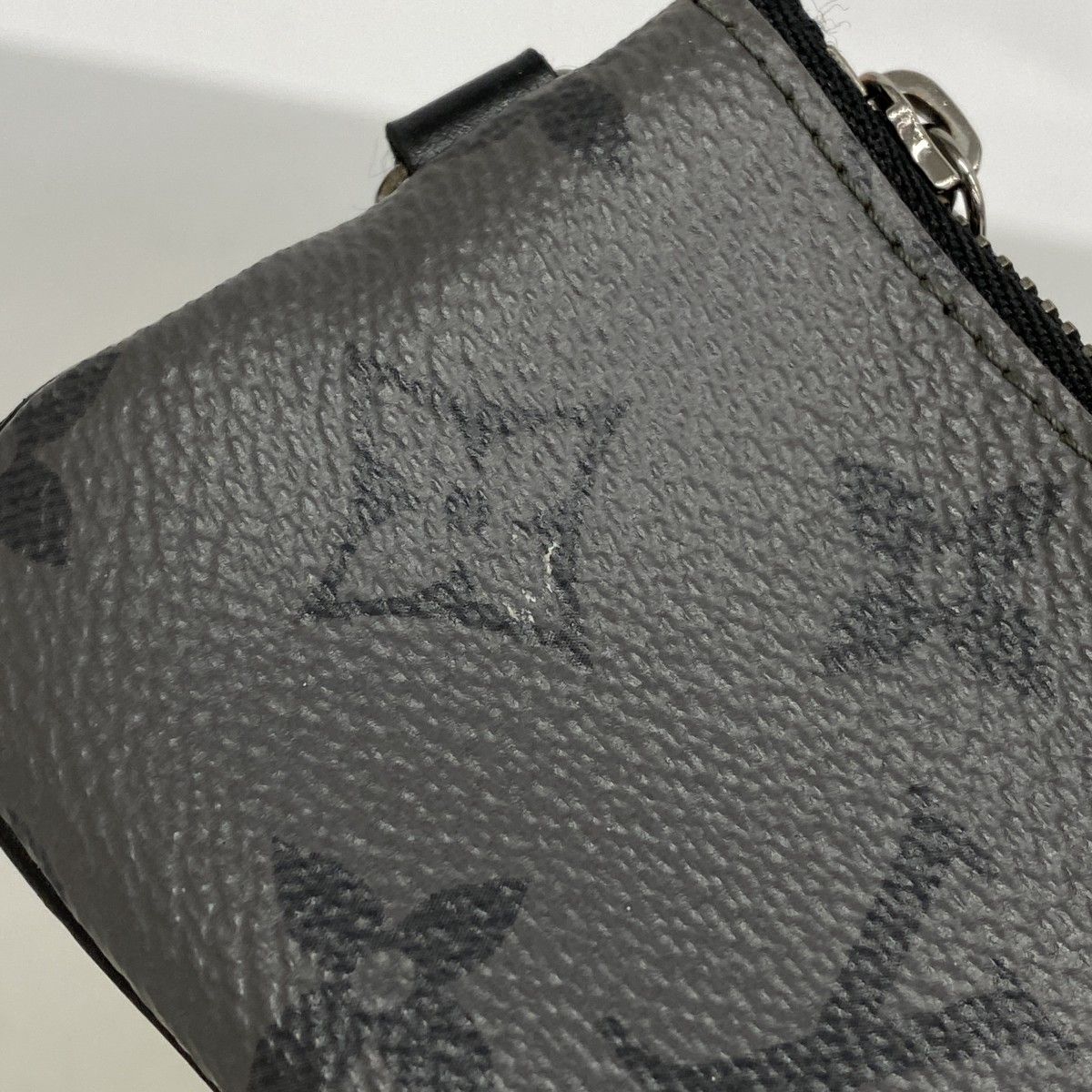 Louis Vuitton Shoulder Bag Monogram Eclipse Reverse Trio Messenger Black Gray — view 6