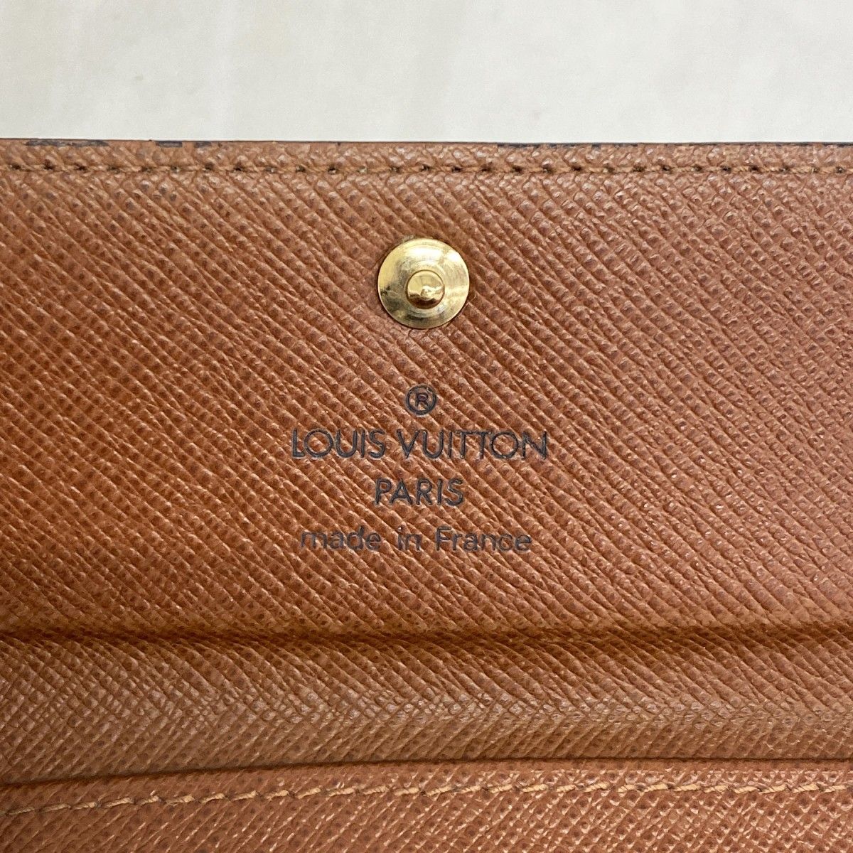 Louis Vuitton Key Case Monogram Multicles 4 Brown Key Holder — view 4