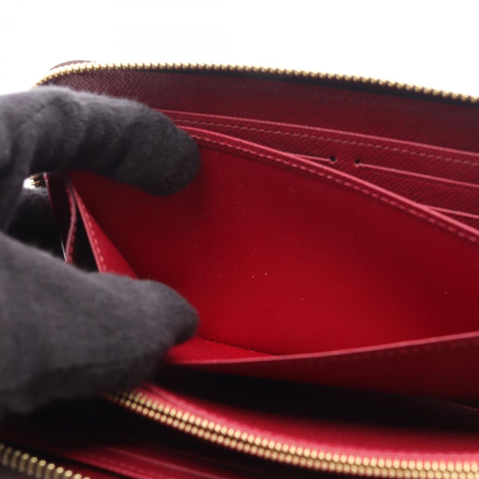 Louis Vuitton Round Wallet Zippy Monogram Fuchsia Canvas — view 6