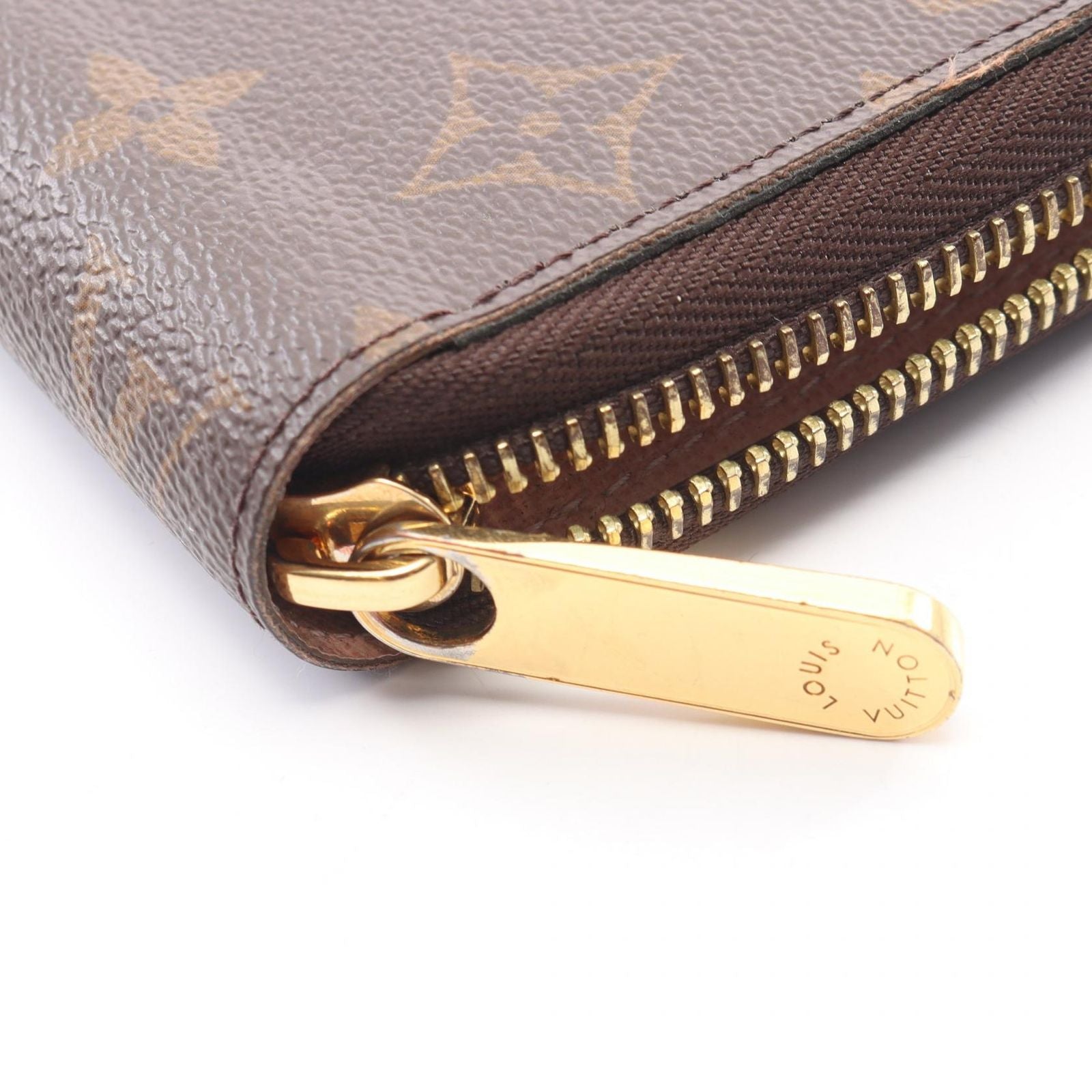 Louis Vuitton Round Wallet Zippy Monogram Rose Ballerine Canvas — view 8