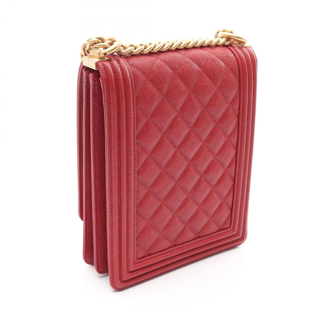 Chanel Shoulder Bag Boy Quilted Red Calf Boy Chain — view 2
