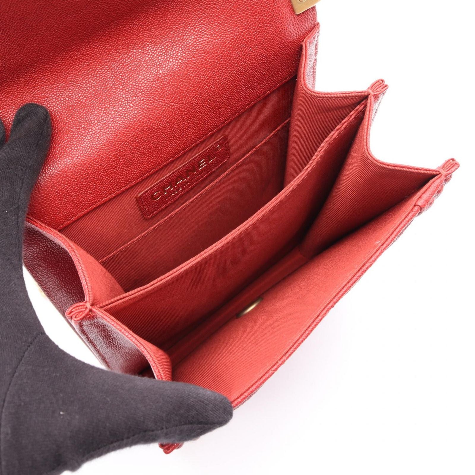Chanel Shoulder Bag Boy Quilted Red Calf Boy Chain — view 3