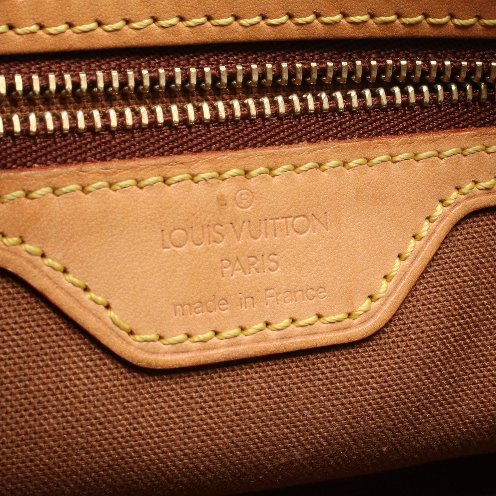 Louis Vuitton Shoulder Bag Trotteur Canvas Leather — view 4