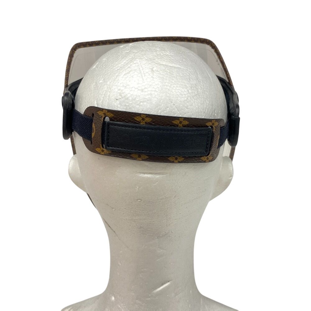 Louis Vuitton Beige LV Shield Face Transparent Shoulder — view 5