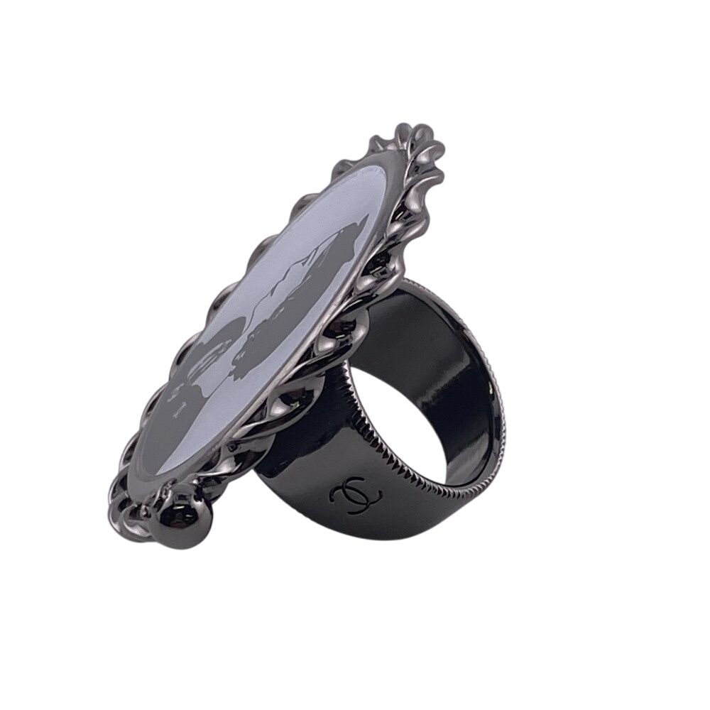 Chanel Mademoiselle CC Logo Ring Black — view 4
