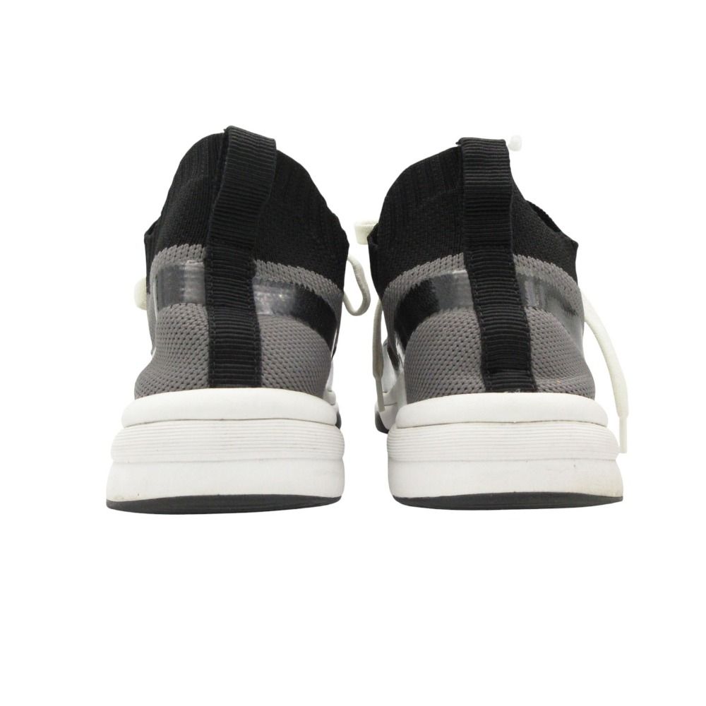 Chanel Sneakers CC Logo Mesh Knit Low Cut Enamel — view 4