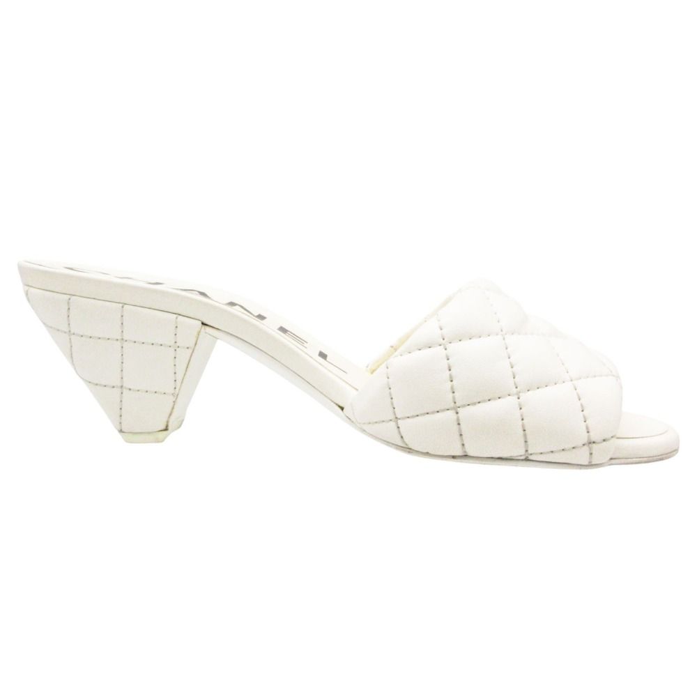 Chanel Mules Quilted Lambskin Leather Sandals CC Gold CC Logo Shoes White — view 3