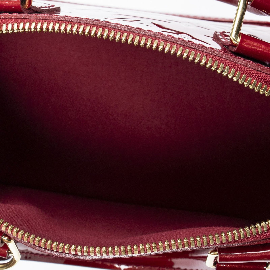 Louis Vuitton Alma Indian Rose Monogram Vernis Handbag — view 9
