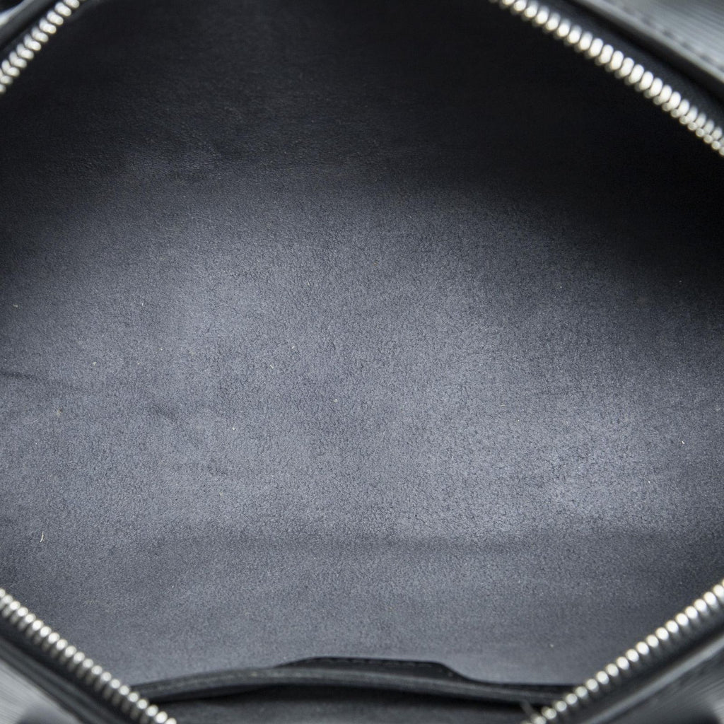 Louis Vuitton Soufflo Black Epi Messenger — view 9