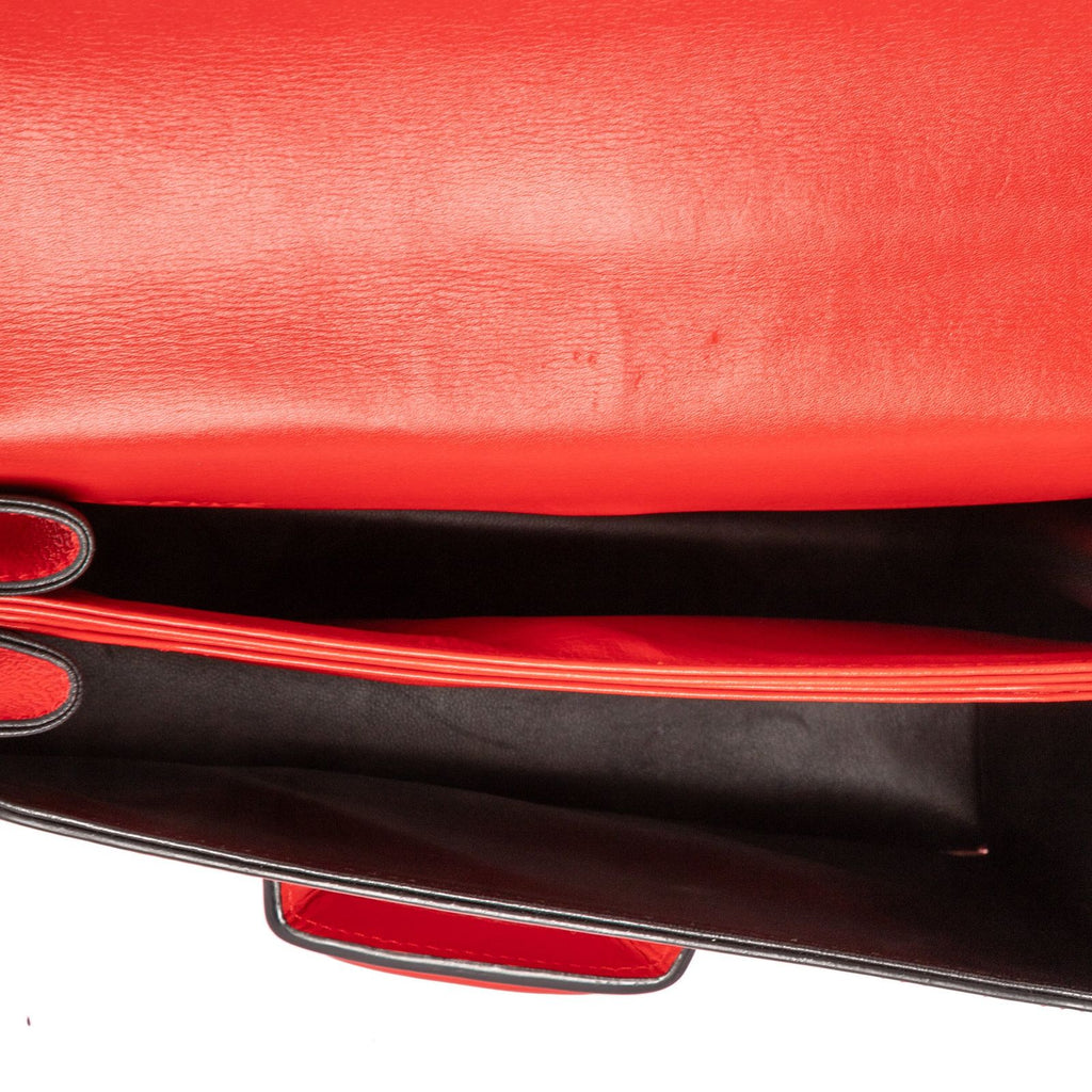 Loewemedium Barcelona Red Smooth Calfskin Messenger — view 9
