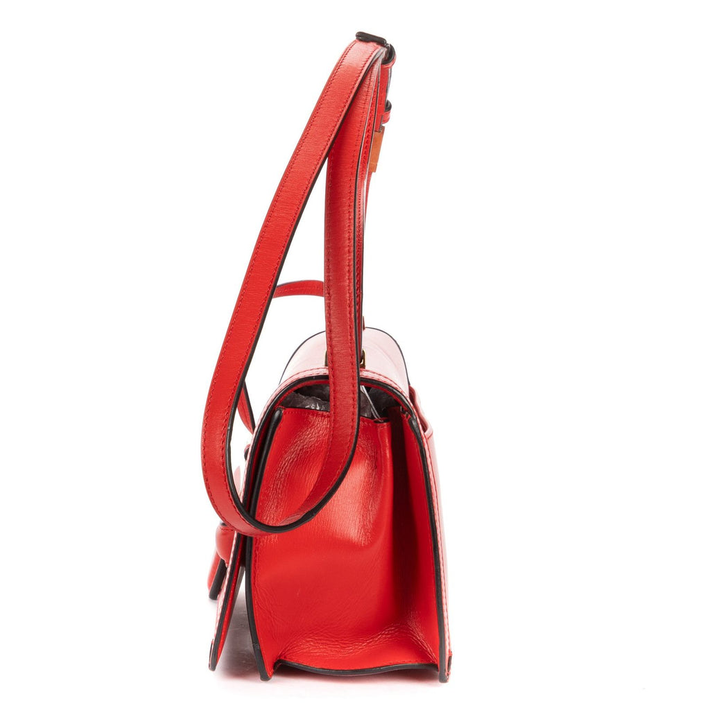 Loewemedium Barcelona Red Smooth Calfskin Messenger — view 3