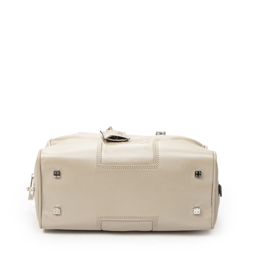 Loewe Amazona Light Beige Calfskin Leather Messenger — view 6