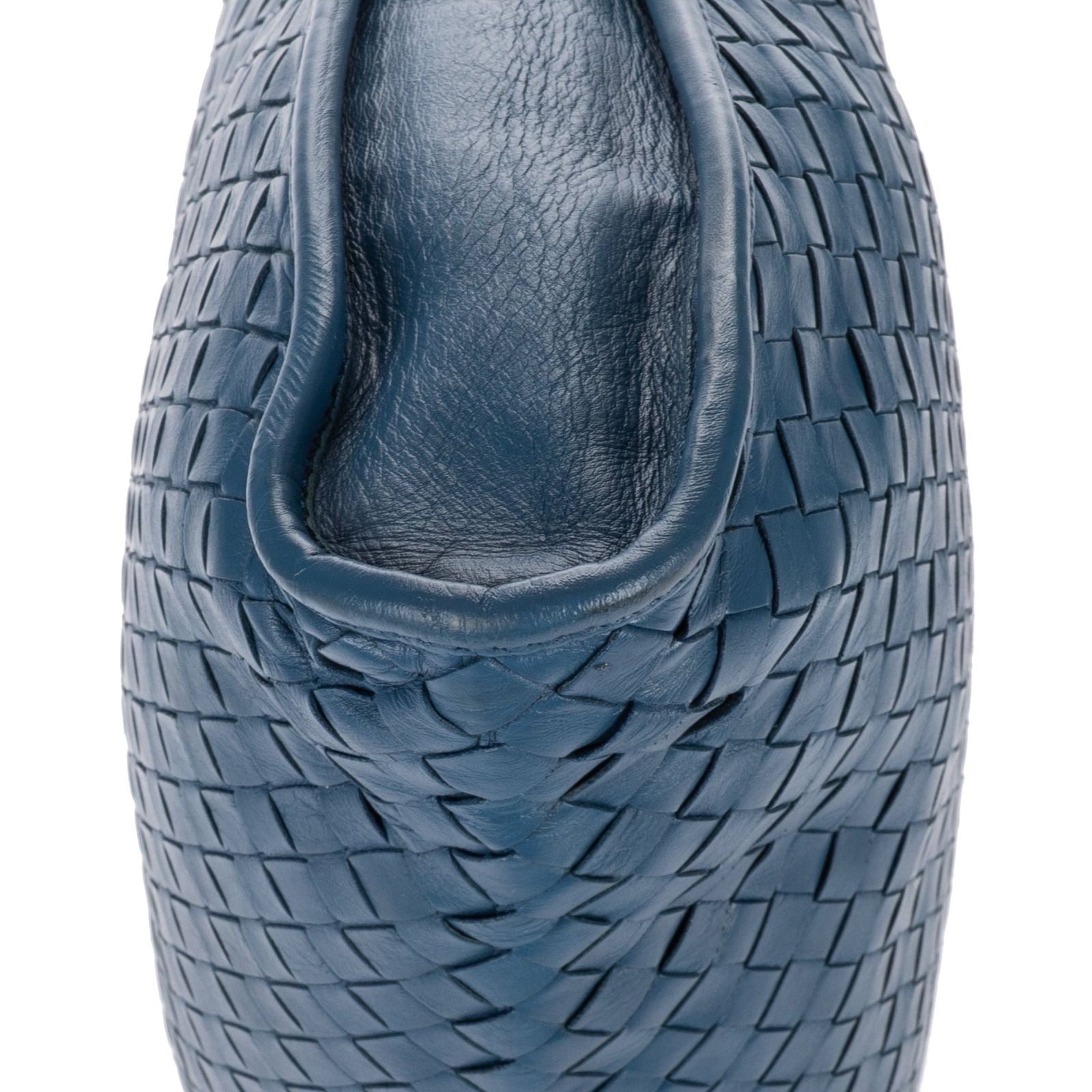 Bottega Veneta Venet Messenger Blue Intrecciato Leather — view 8