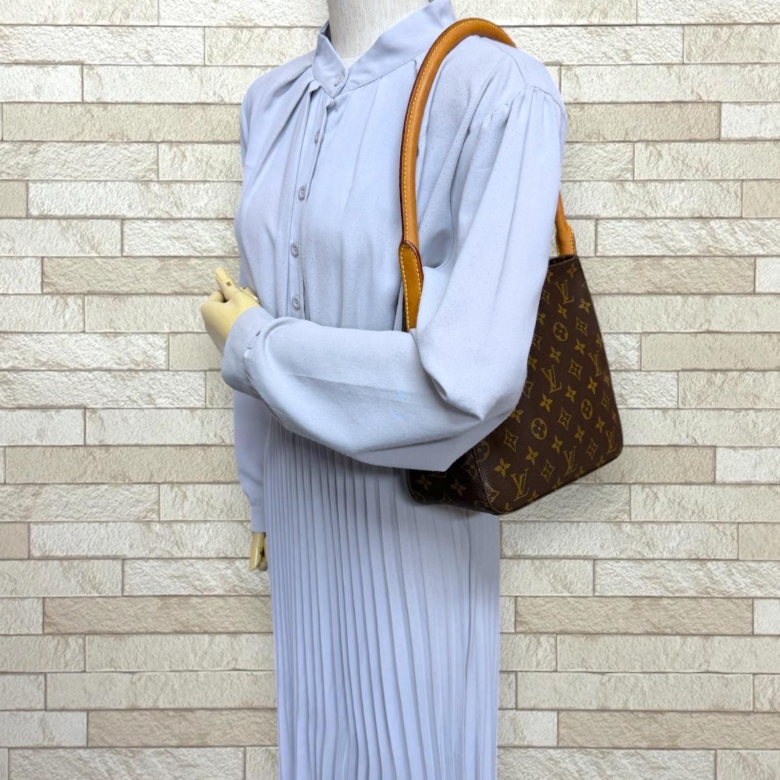 Louis Vuitton Looping Monogram Shoulder Bag Canvas Brown — view 2