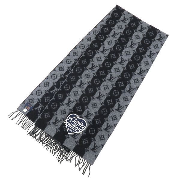 Louis Vuitton Echarpe LV Made Stripe Gray
