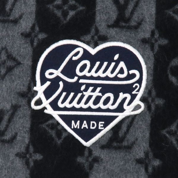 Louis Vuitton Echarpe LV Made Stripe Gray — view 4