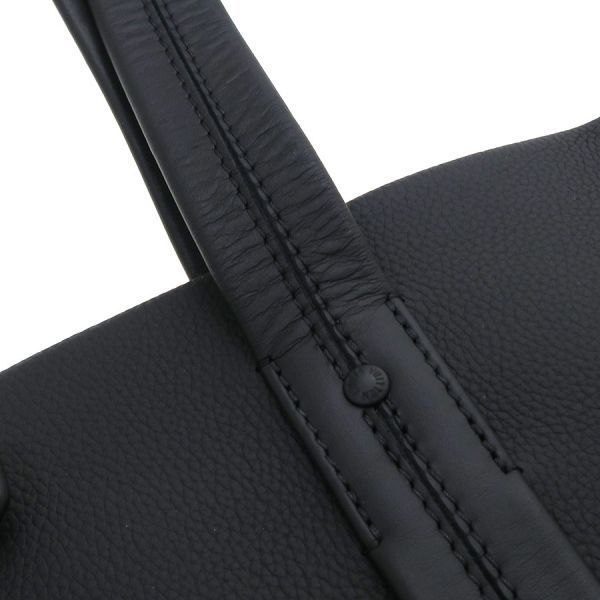 Louis Vuitton LV Aerogram Takeoff Tote Black — view 8