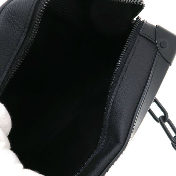 Louis Vuitton Taiga Soft Trunk Rainbow Black — view 2