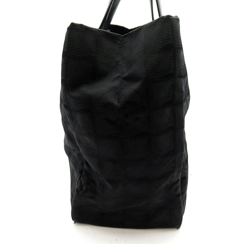 Chanel New Travel Line Tote Nylon Calf Black — view 3