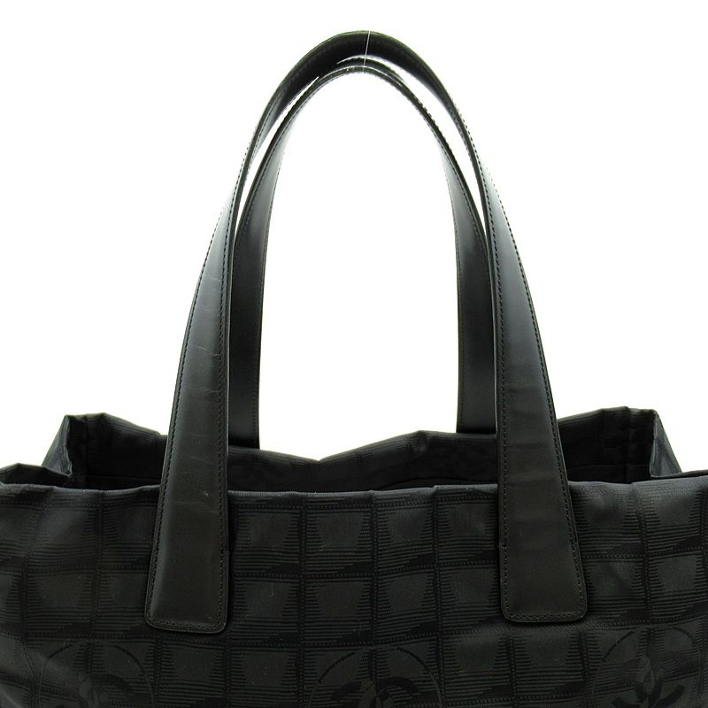 Chanel New Travel Line Tote Nylon Calf Black — view 2