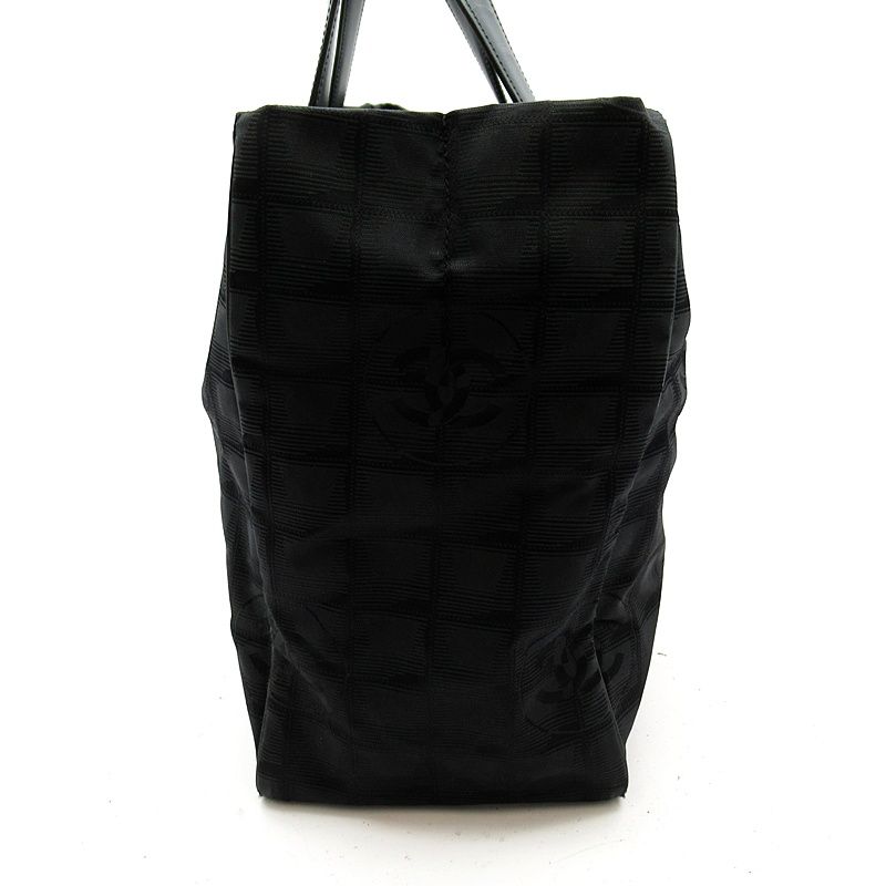 Chanel New Travel Line Tote Nylon Calf Black — view 5
