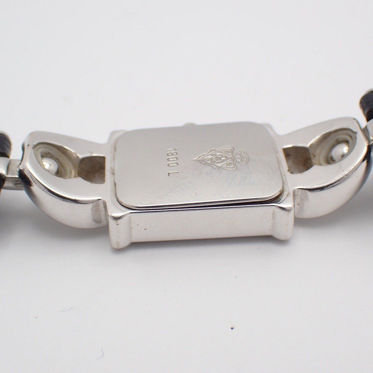 Gucci Quartz Watch Silver Color White Dial with 2 Leather Straps Pawn — view 7