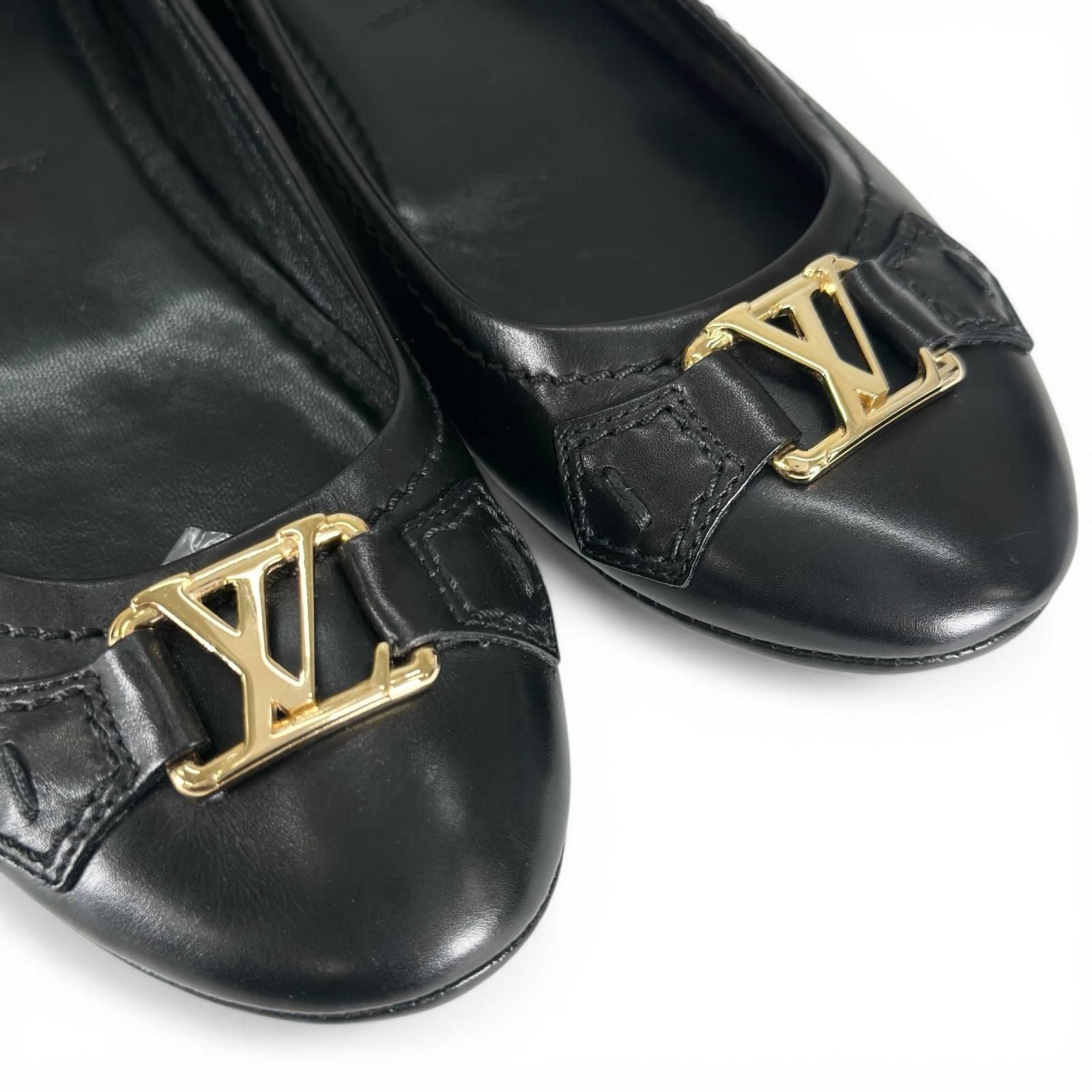 Louis Vuitton LV Logo Leather Flat Shoes Ballet Black Gold — view 7