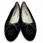 Chanel Ballerina Metiers D'art Collection CC Logo Velour Ballet Shoes Black — view 4