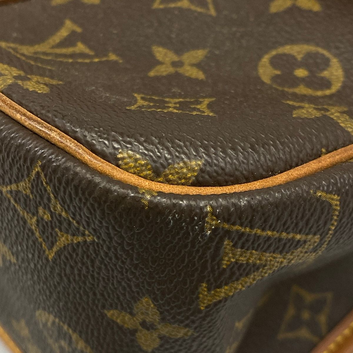 Louis Vuitton Shoulder Bag Monogram Givesiere GM — view 6