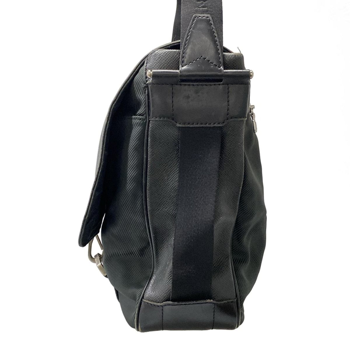 Louis Vuitton Shoulder Bag Taiga Delsu Ardoise Leather — view 4
