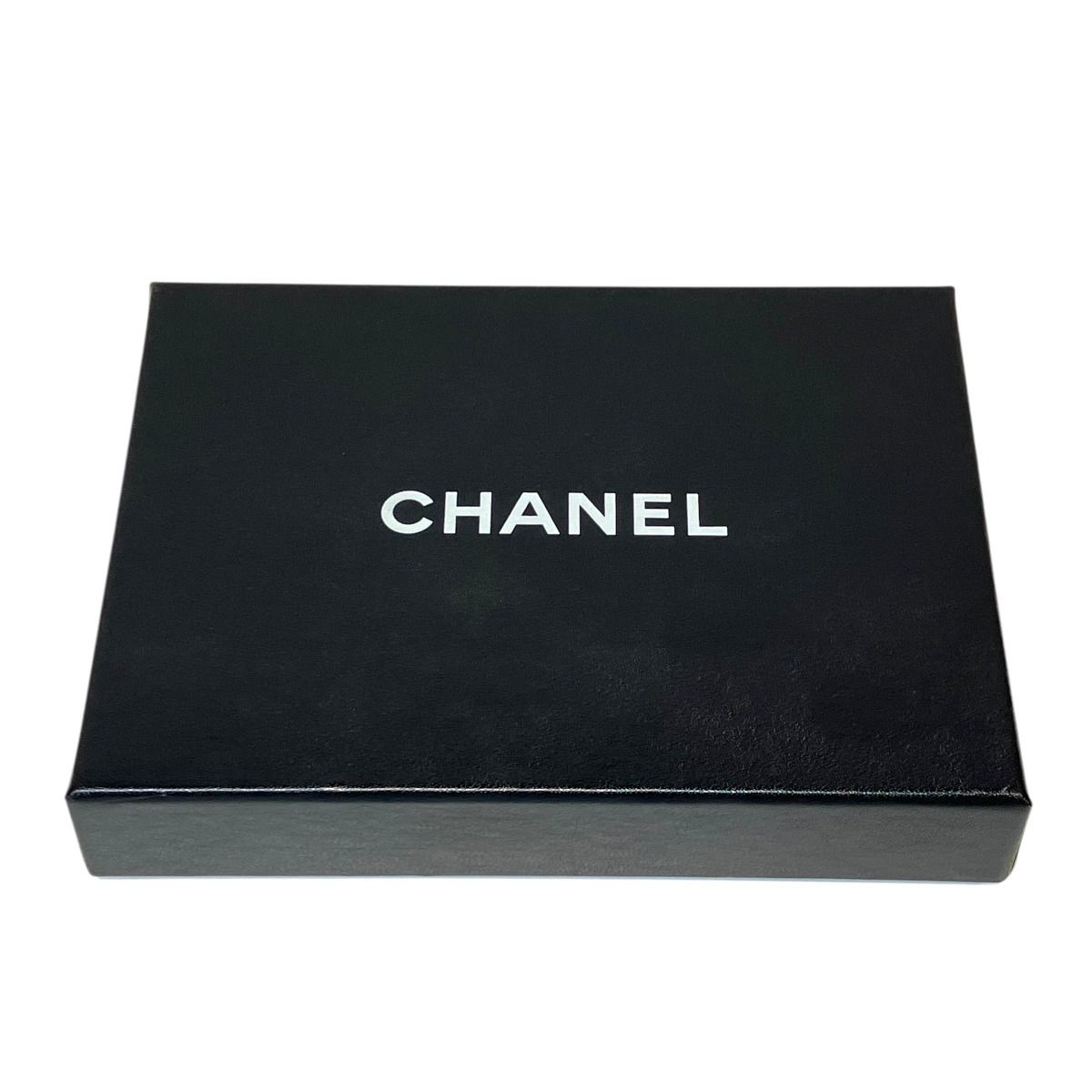 Chanel Bicolor Billfold Leather Wallet — view 5