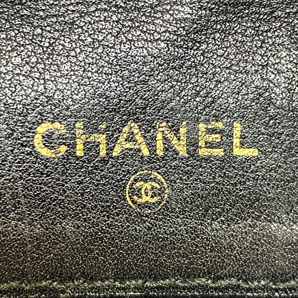 Chanel Bicolor Billfold Leather Wallet — view 4