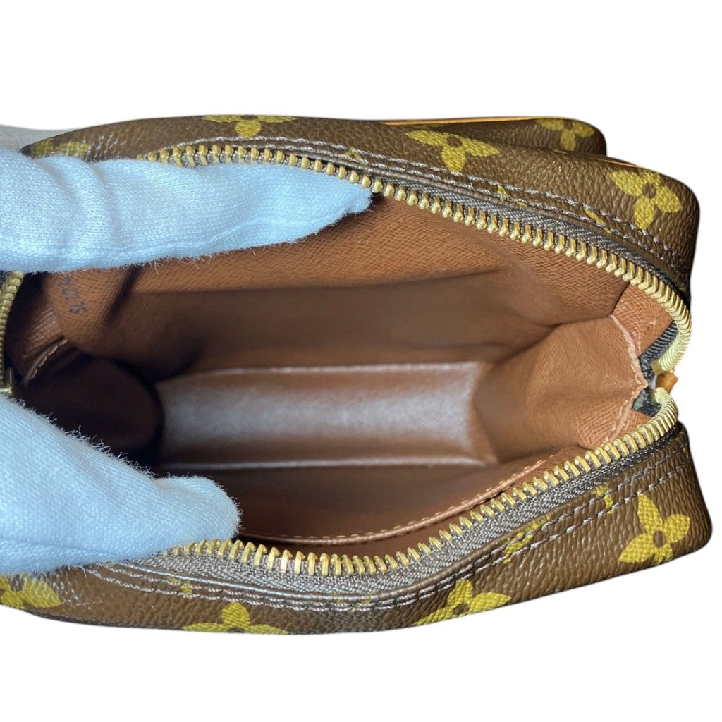 Louis Vuitton Amazon Monogram Shoulder Bag Canvas — view 5