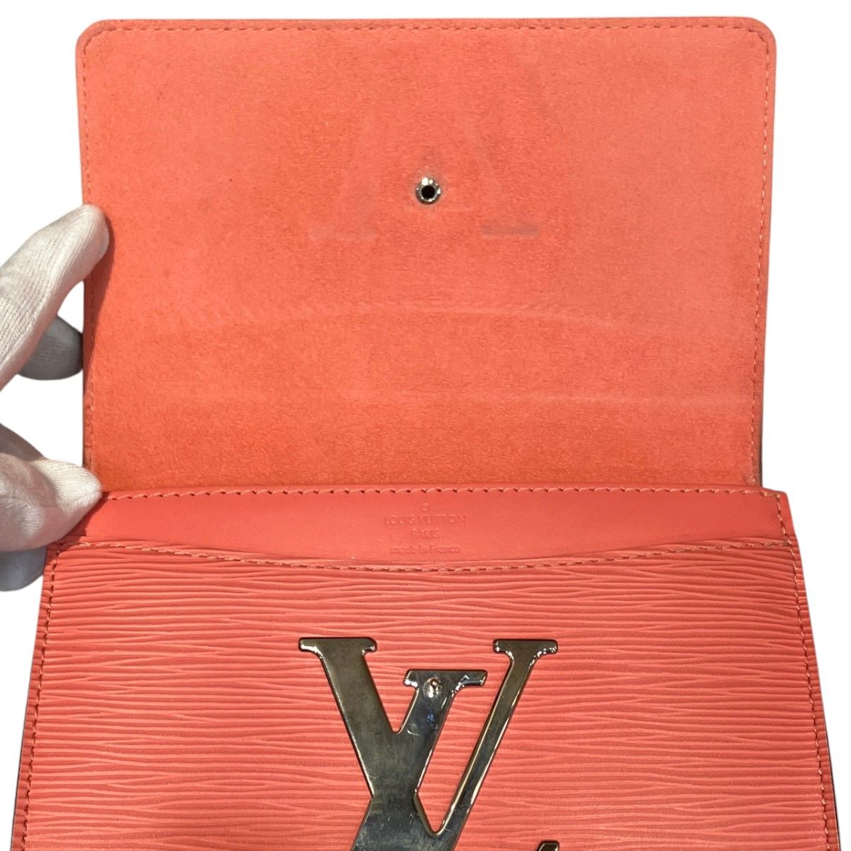 Louis Vuitton Pochette PM Epi Shoulder Bag Leather — view 7