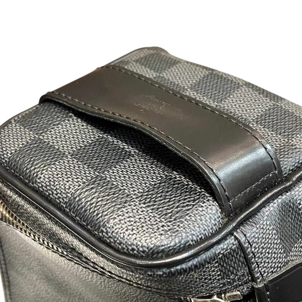 Louis Vuitton Toilette Pouch Damier Graphic Second Canvas — view 9