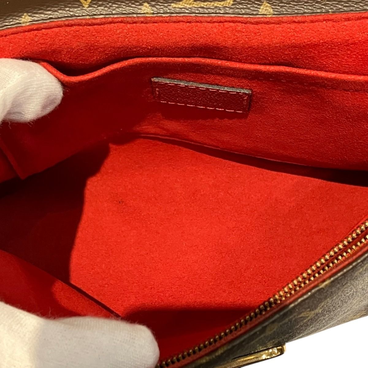 Louis Vuitton Monogram Shoulder Bag Canvas — view 5
