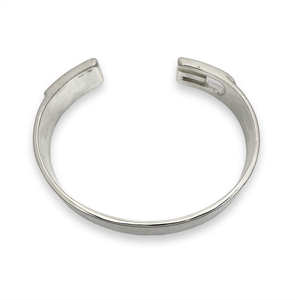 Gucci Cutout Bangle Bracelet — view 4