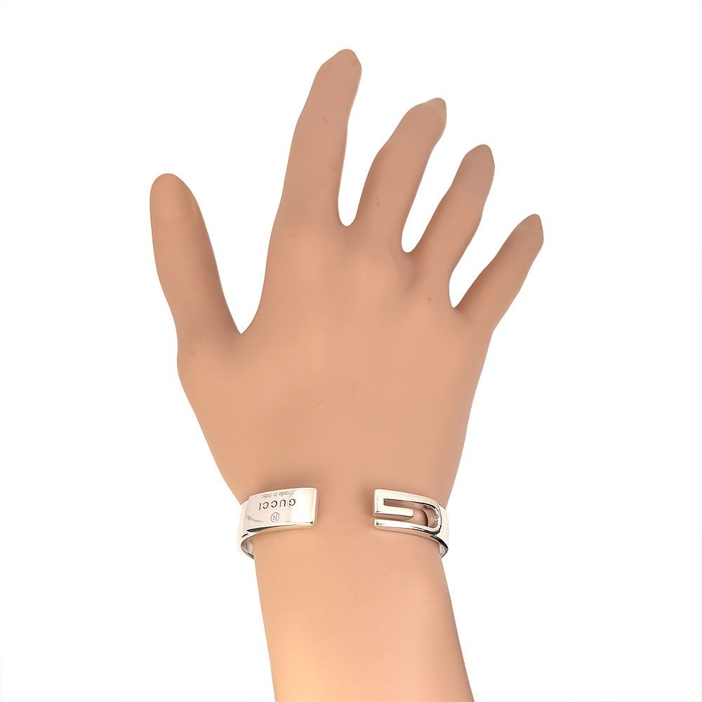 Gucci Cutout Bangle Bracelet — view 7