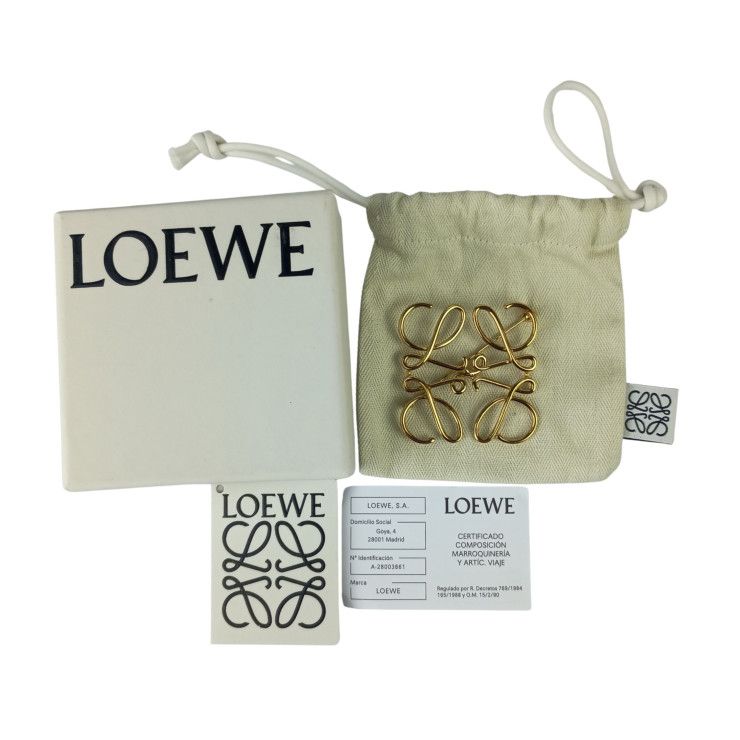 Loewe Brooch Anagram Box Bag Gold Metal — view 5
