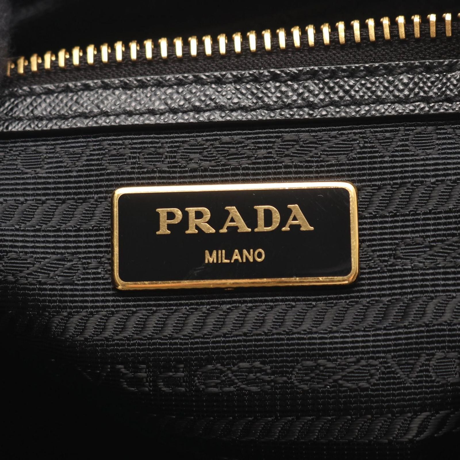 Prada Shoulder Bag Black Nylon Saffiano Leather — view 4