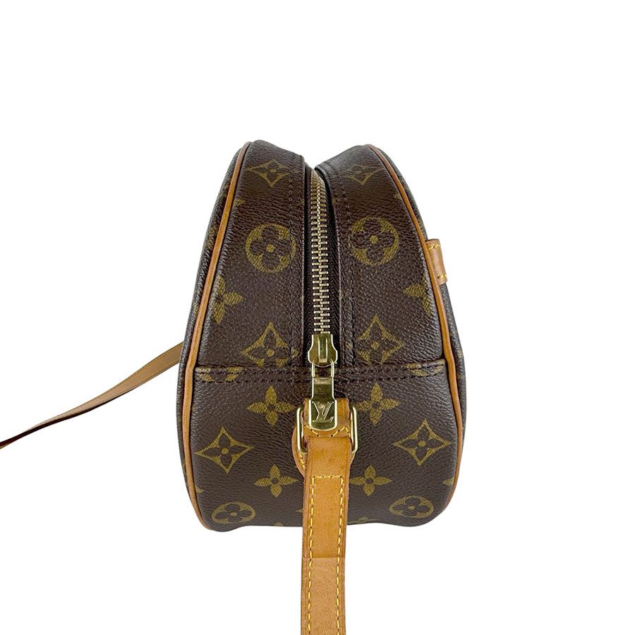 Louis Vuitton Shoulder Bag Blois — view 2
