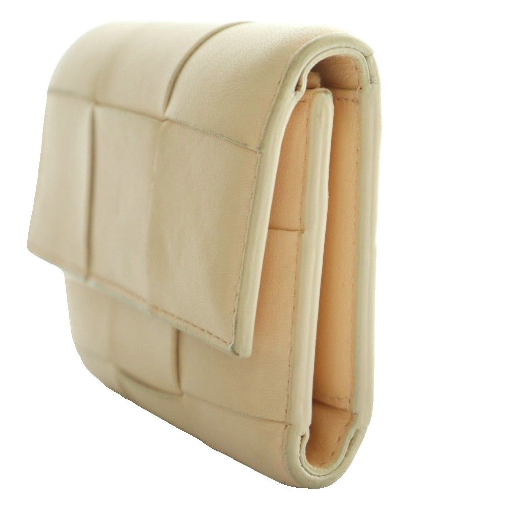 Bottega Veneta Cassette Maxi Intrecciato Trifold Wallet Compact Beige SS — view 3