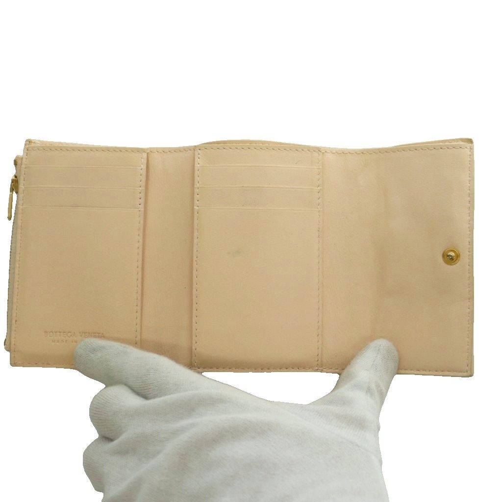 Bottega Veneta Cassette Maxi Intrecciato Trifold Wallet Compact Beige SS — view 5