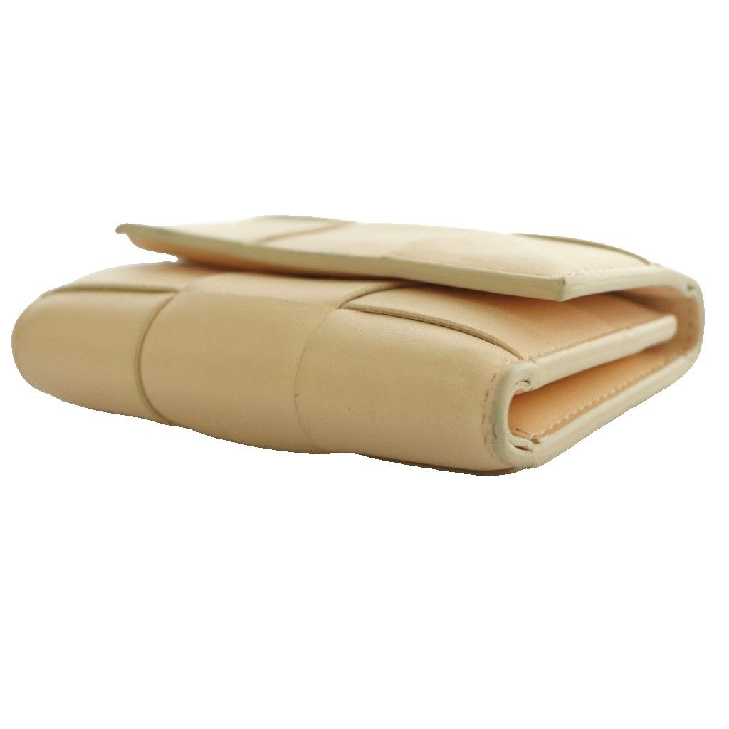 Bottega Veneta Cassette Maxi Intrecciato Trifold Wallet Compact Beige SS — view 4