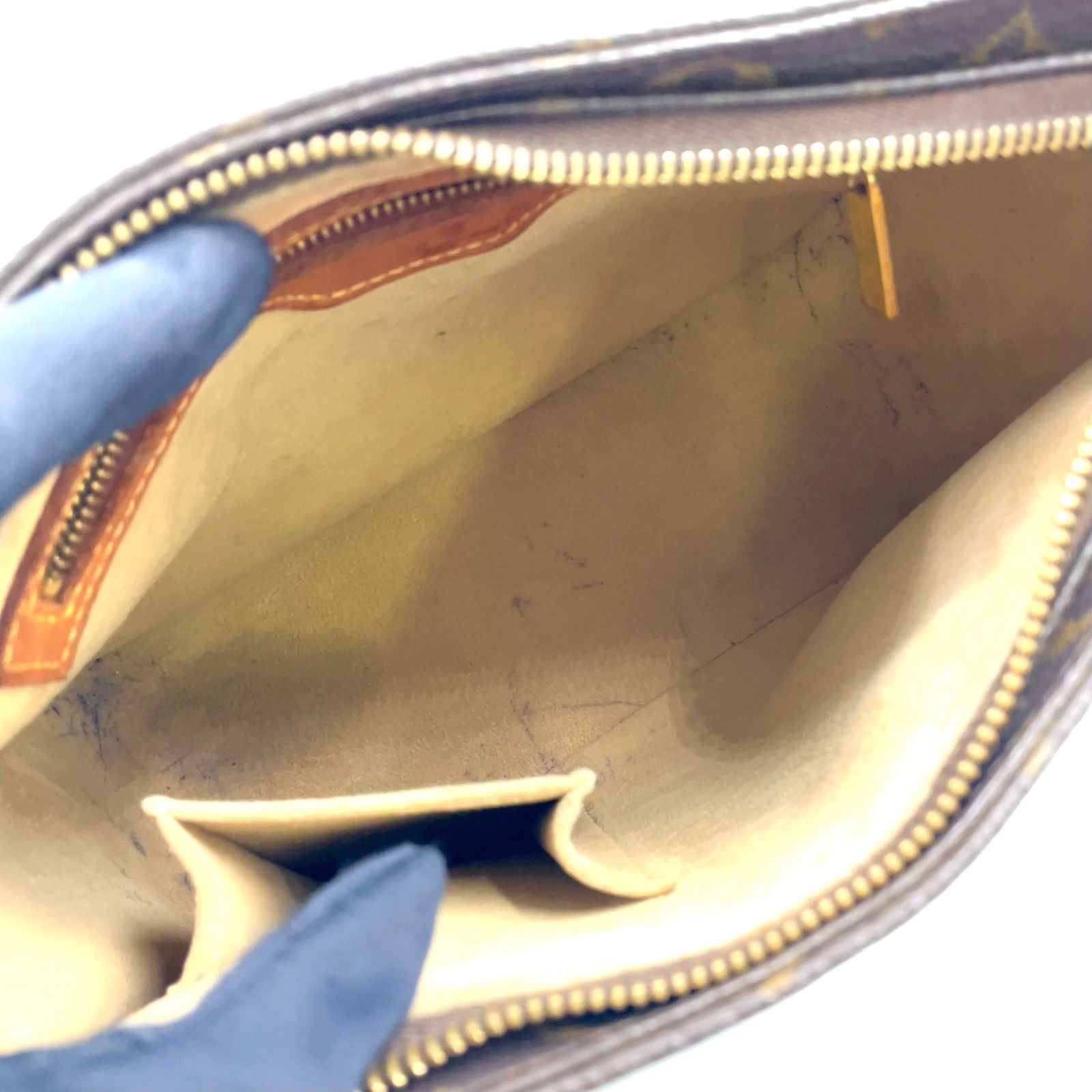 Louis Vuitton Looping Monogram Leather Brown Light Handbag Gold — view 3
