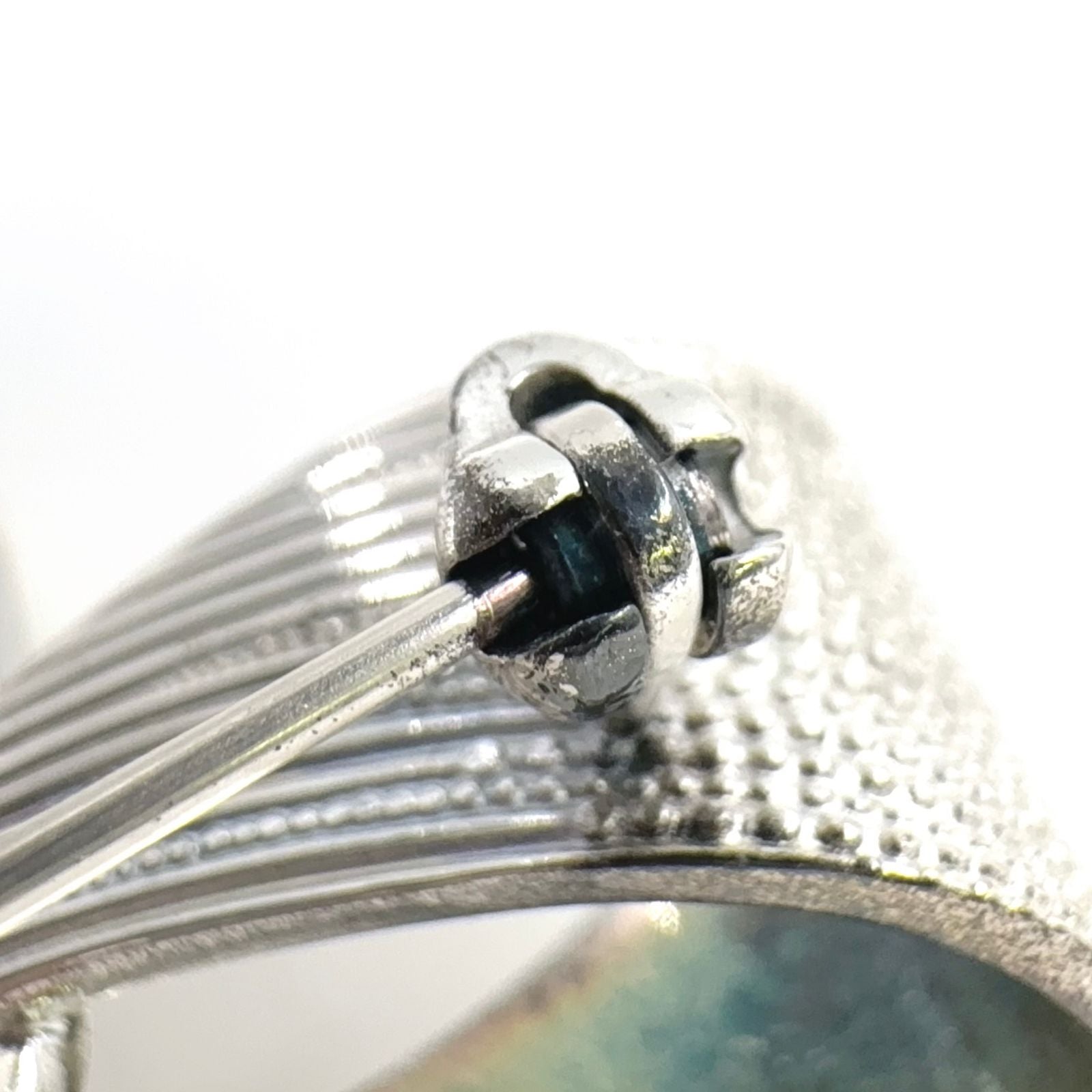 Dior Ribbon Motif Metal Silver Brooch — view 6