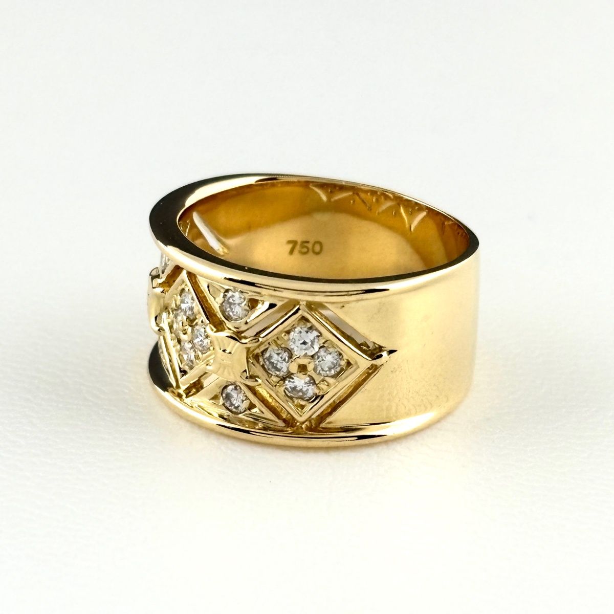Celine Pave Diamond Ring YG Yellow Gold
