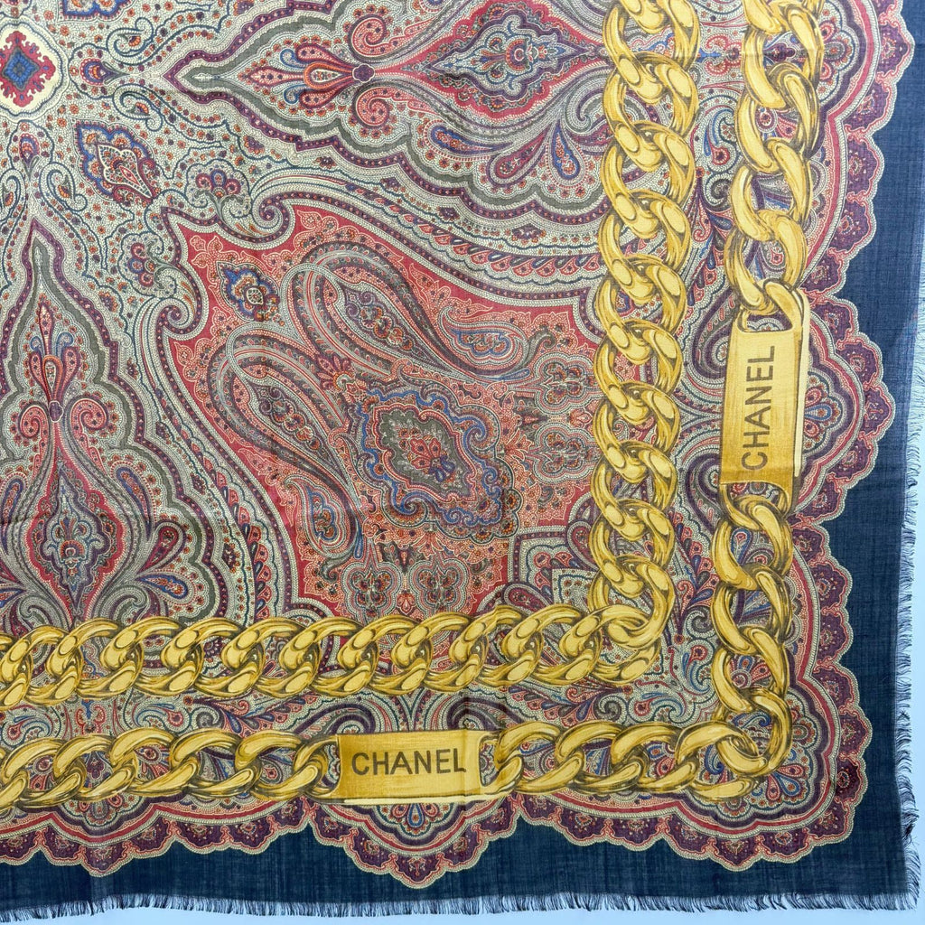 Chanel Chain Paisley Pattern Large Shawl Cashmere 48% Silk 52% Black Gold — view 6